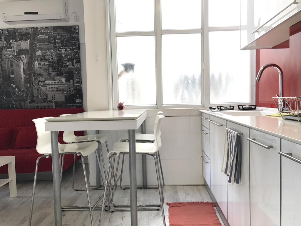 Gordon Beach Apartments Tel Aviv Bagian luar foto