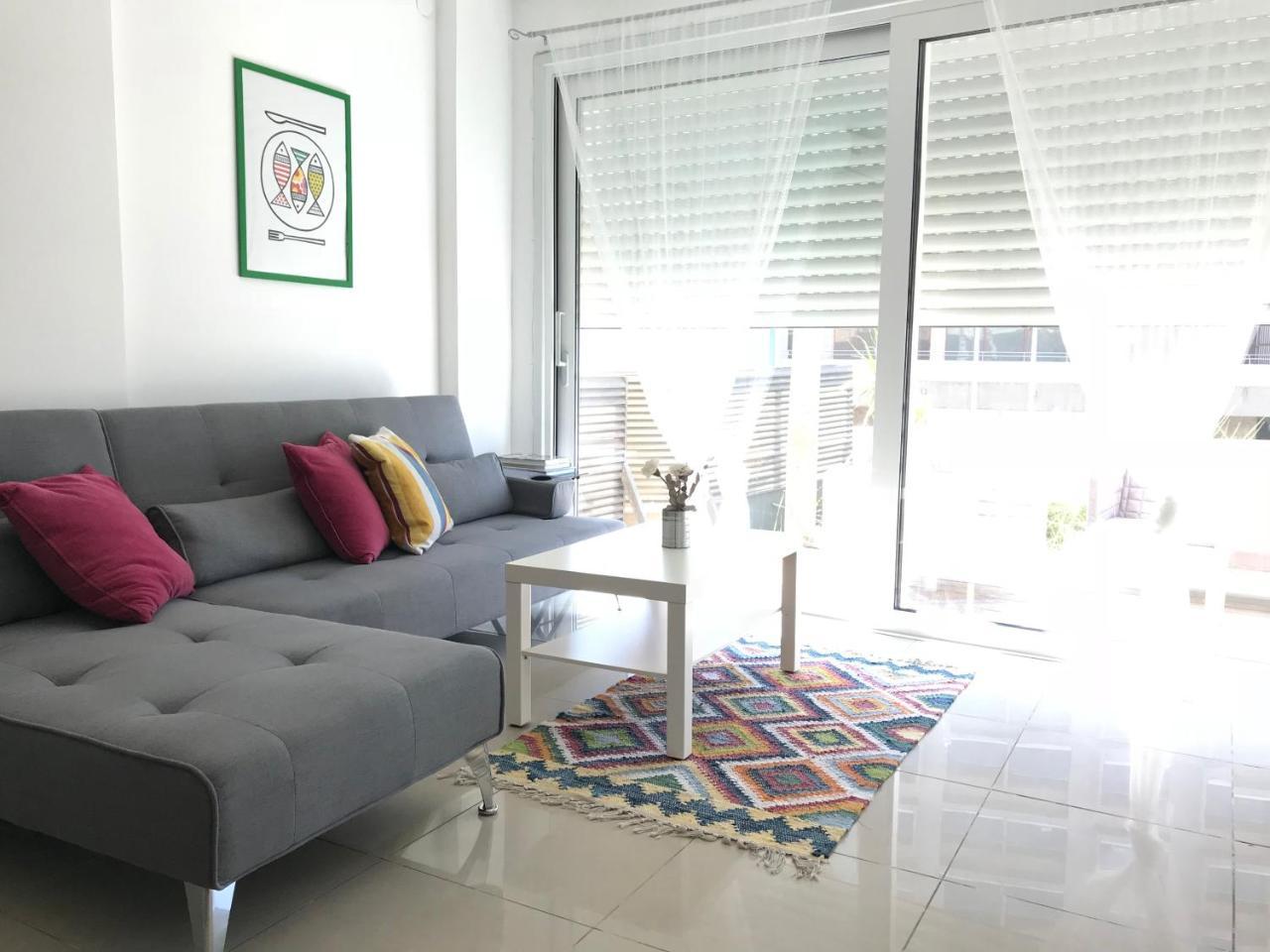 Gordon Beach Apartments Tel Aviv Bagian luar foto